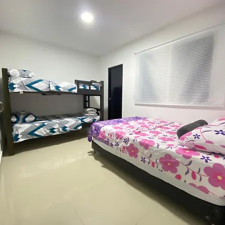 Cómodo&económico 4 Pax En La Boquilla